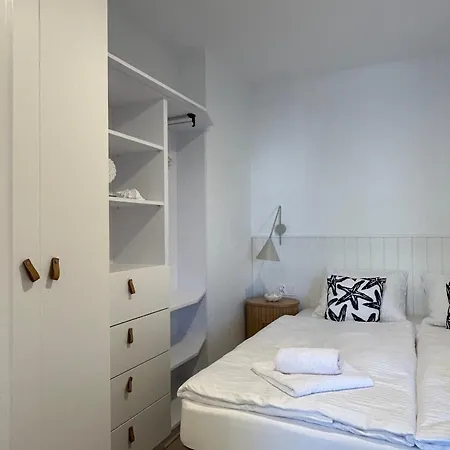 Brzeg Апартаменты *